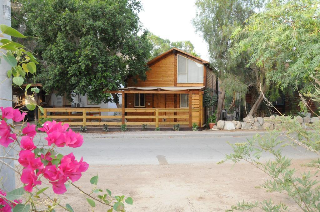 Dead Sea Dawn Villa Neot HaKikar Bilik gambar